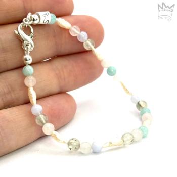 Zartes Perlenarmband