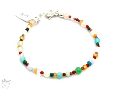 Feines Armbändchen