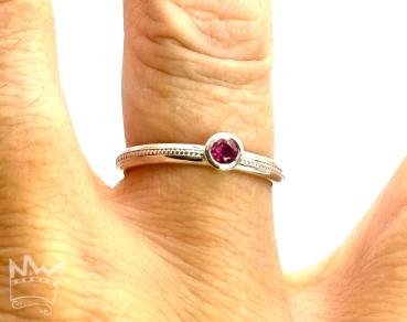 Preview: Ring mit Rubin