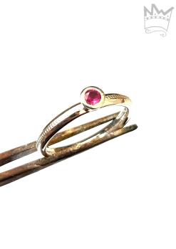 Preview: Ring mit Rubin