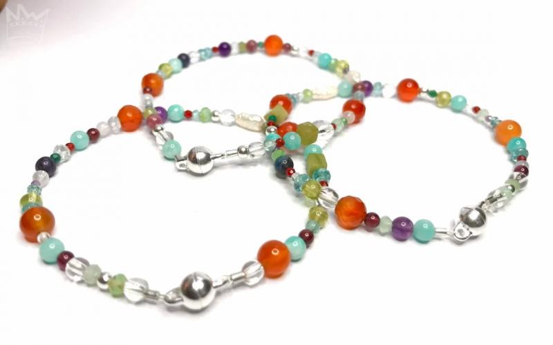 Kunterbuntes Edelsteinarmband