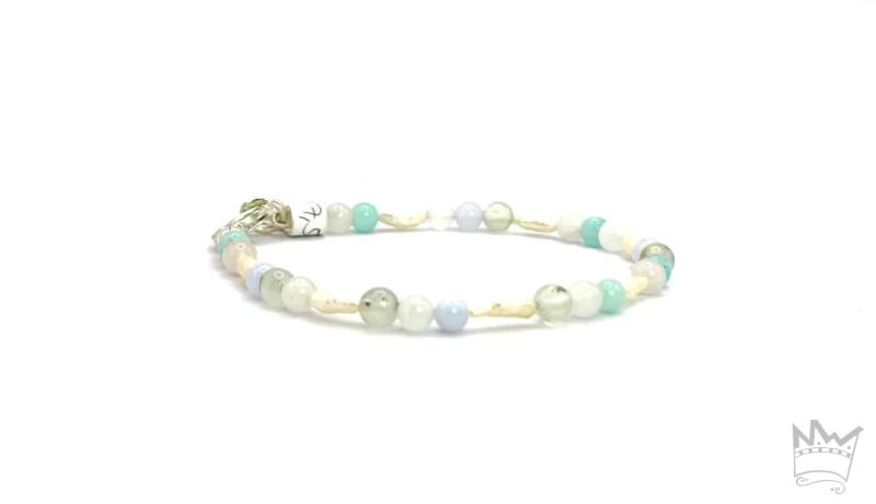 Zartes Perlenarmband