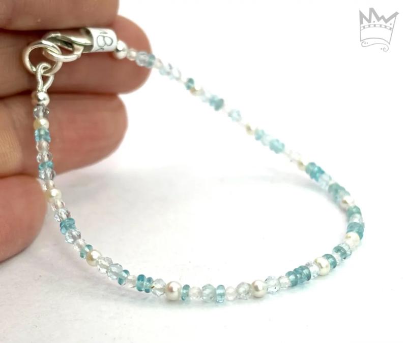 Edelsteinarmband mit Perle