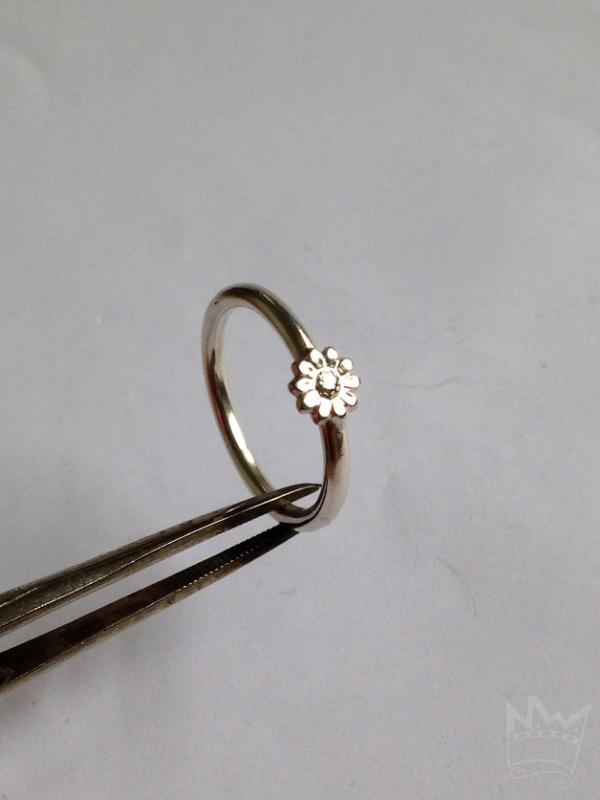 Blümchenring aus Sterlingsilber